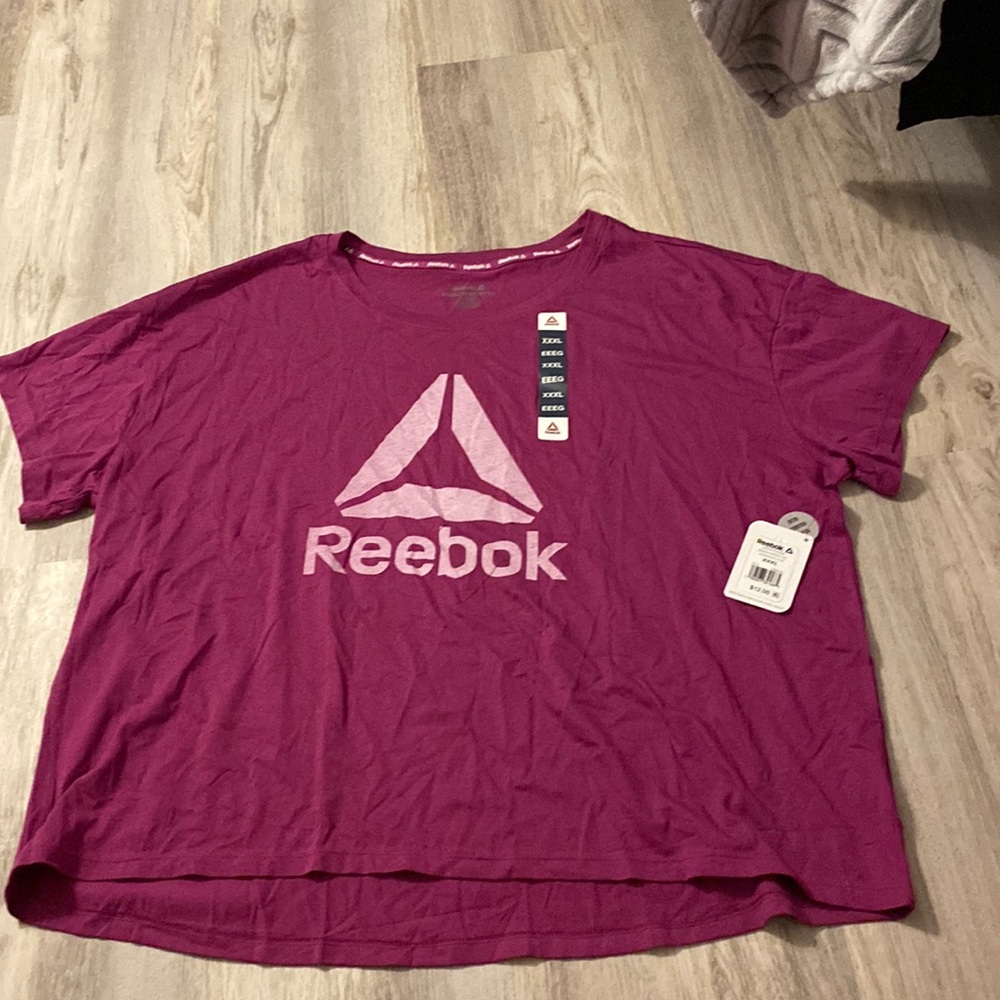 Reebok t-shirt